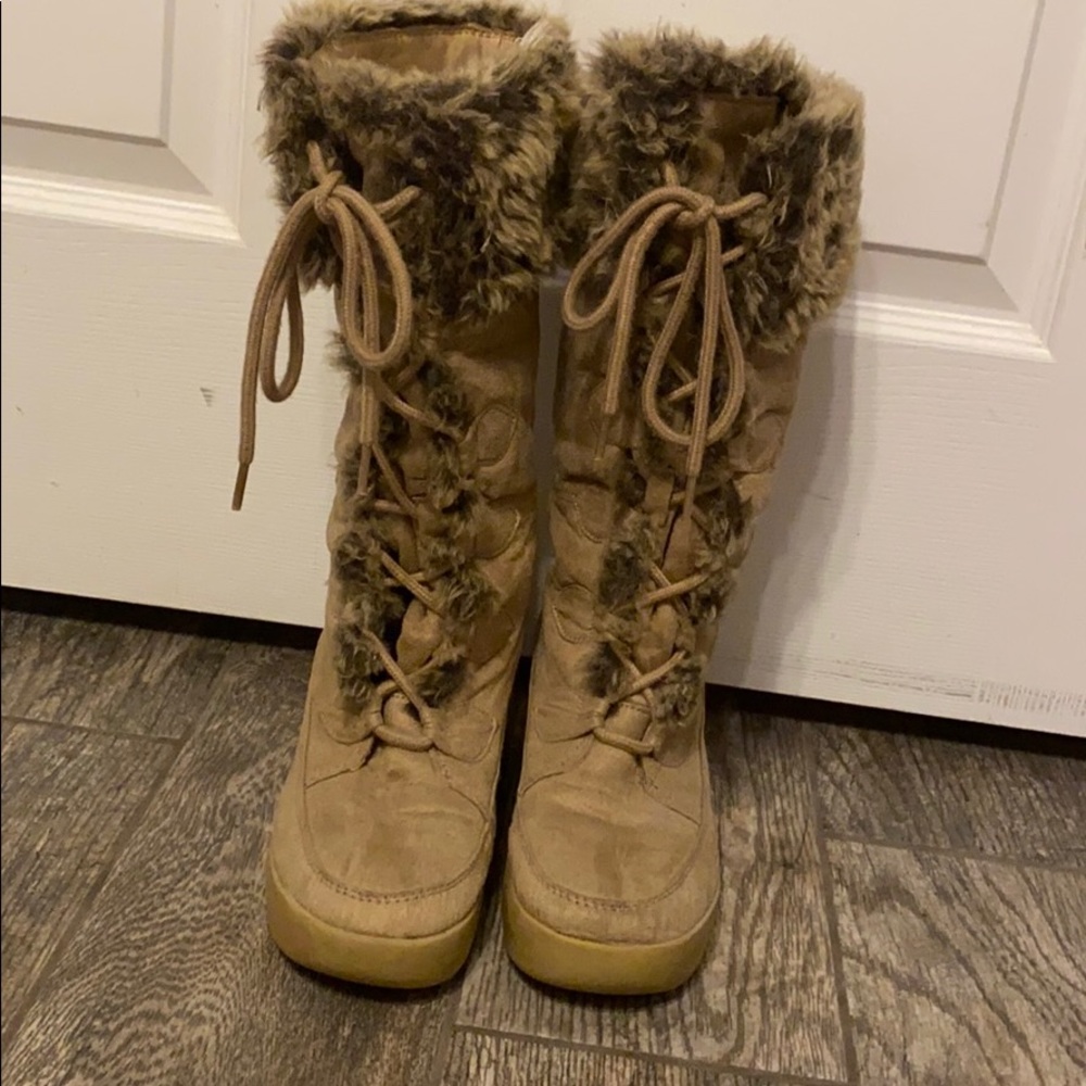 Lace up boots